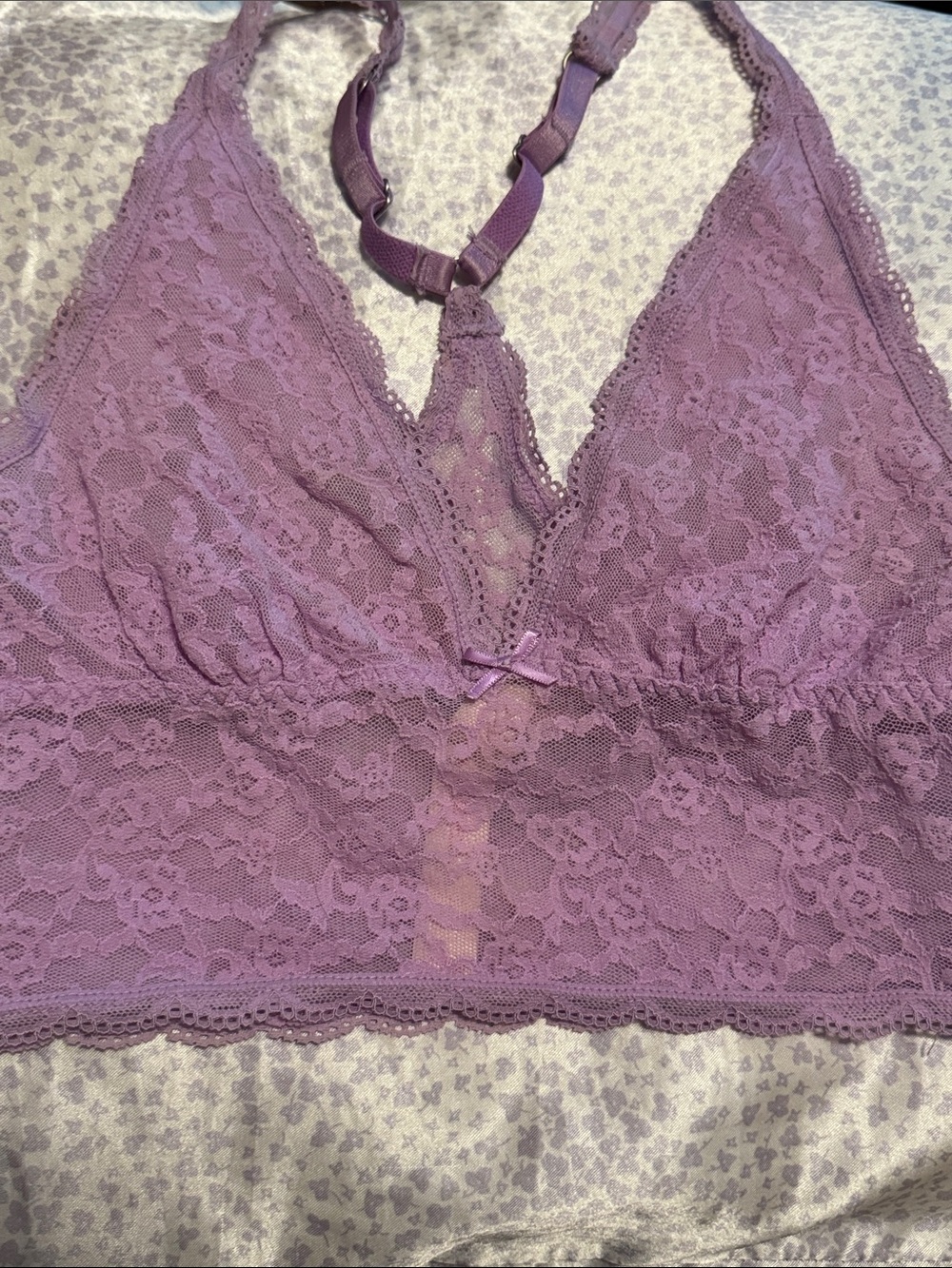 Victoria's Secret Lavender Lace Halter Bralette